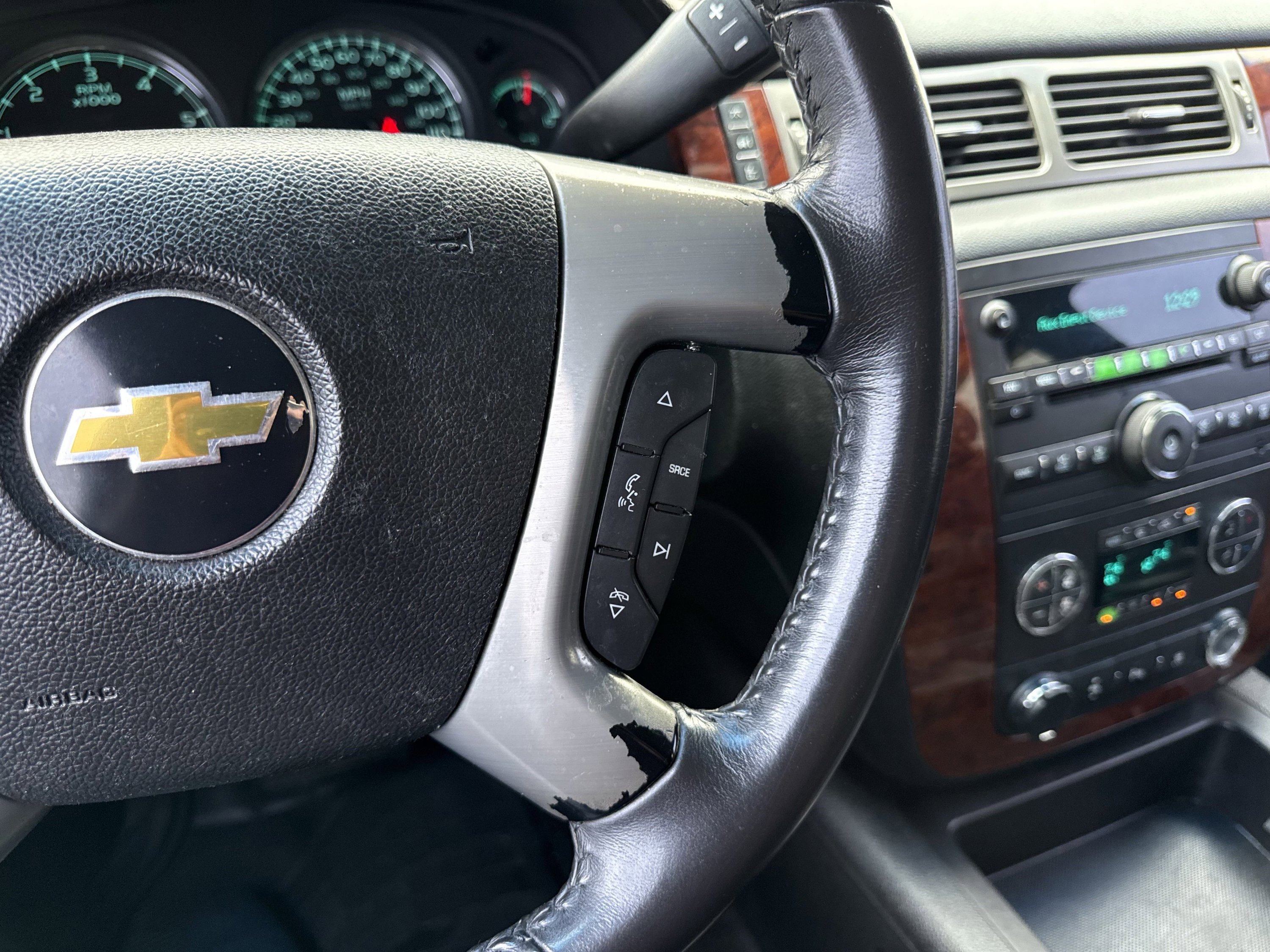 Used 2011 Chevrolet Tahoe LT image 70