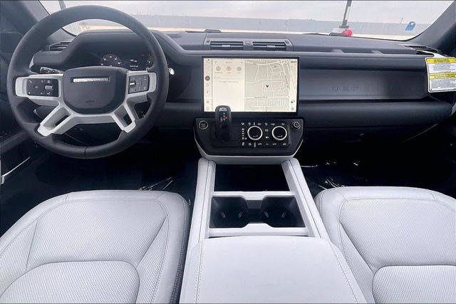 New 2026 Land Rover Defender 110 X-Dynamic SE image 5