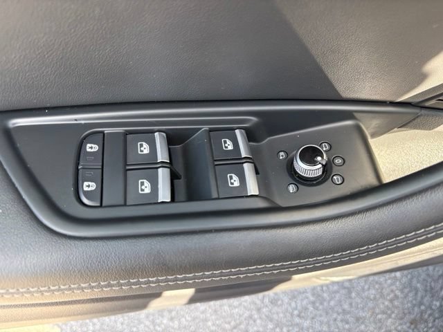 Used 2024 Audi A5 2.0T Premium Plus AWD/4WD image 11