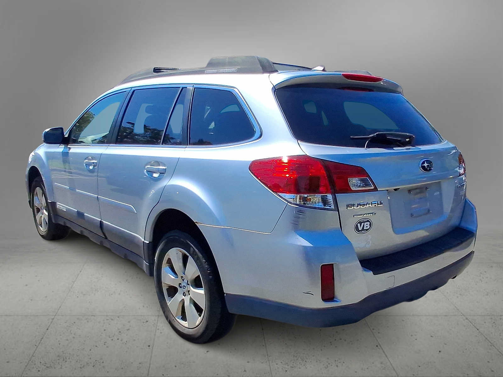 Used 2012 Subaru Outback 2.5i Limited AWD/4WD image 6
