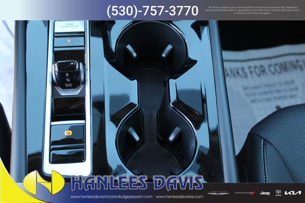 Used 2024 Volkswagen Atlas SE image 22