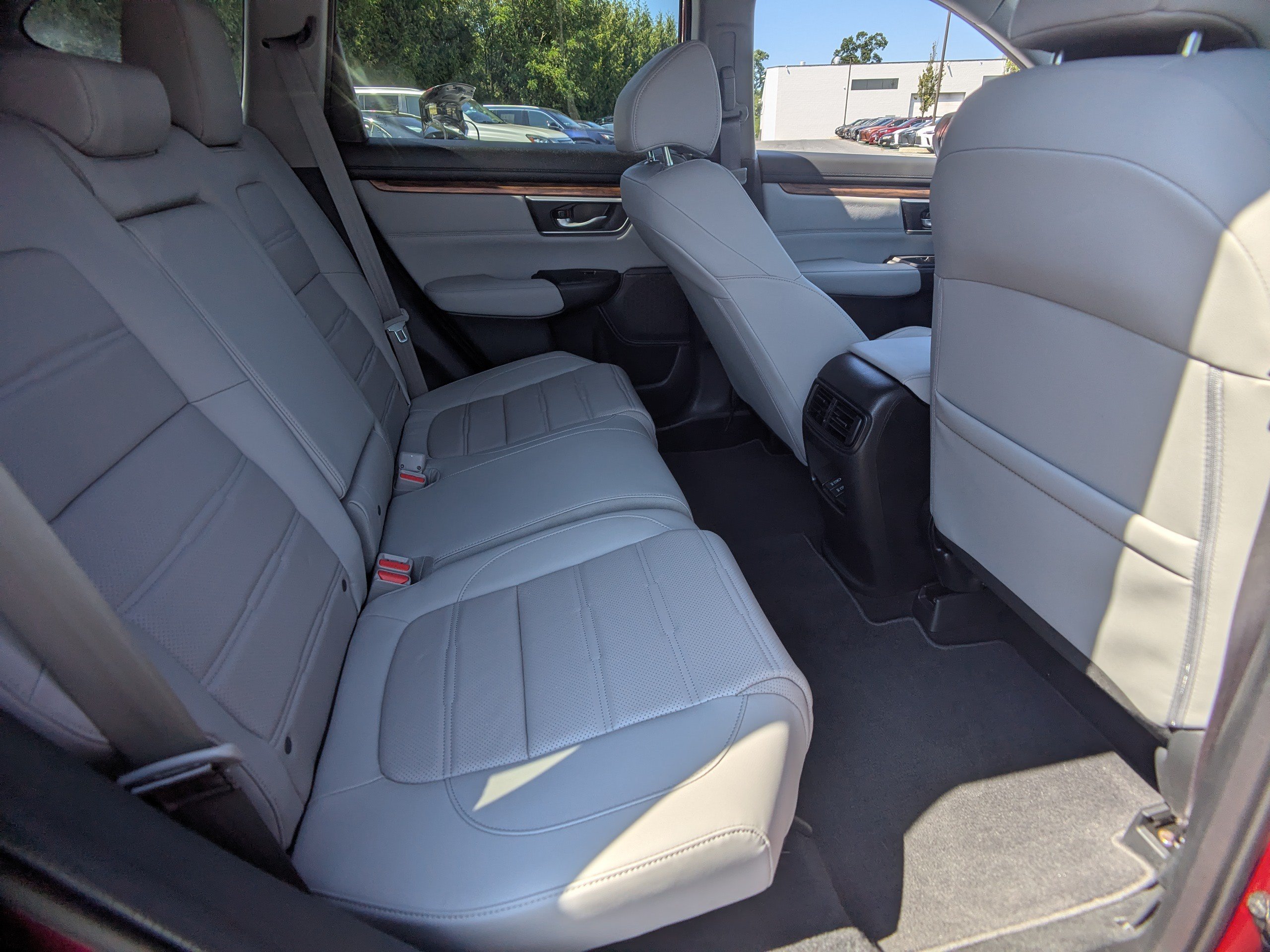 Used 2022 Honda CR-V EX-L image 11