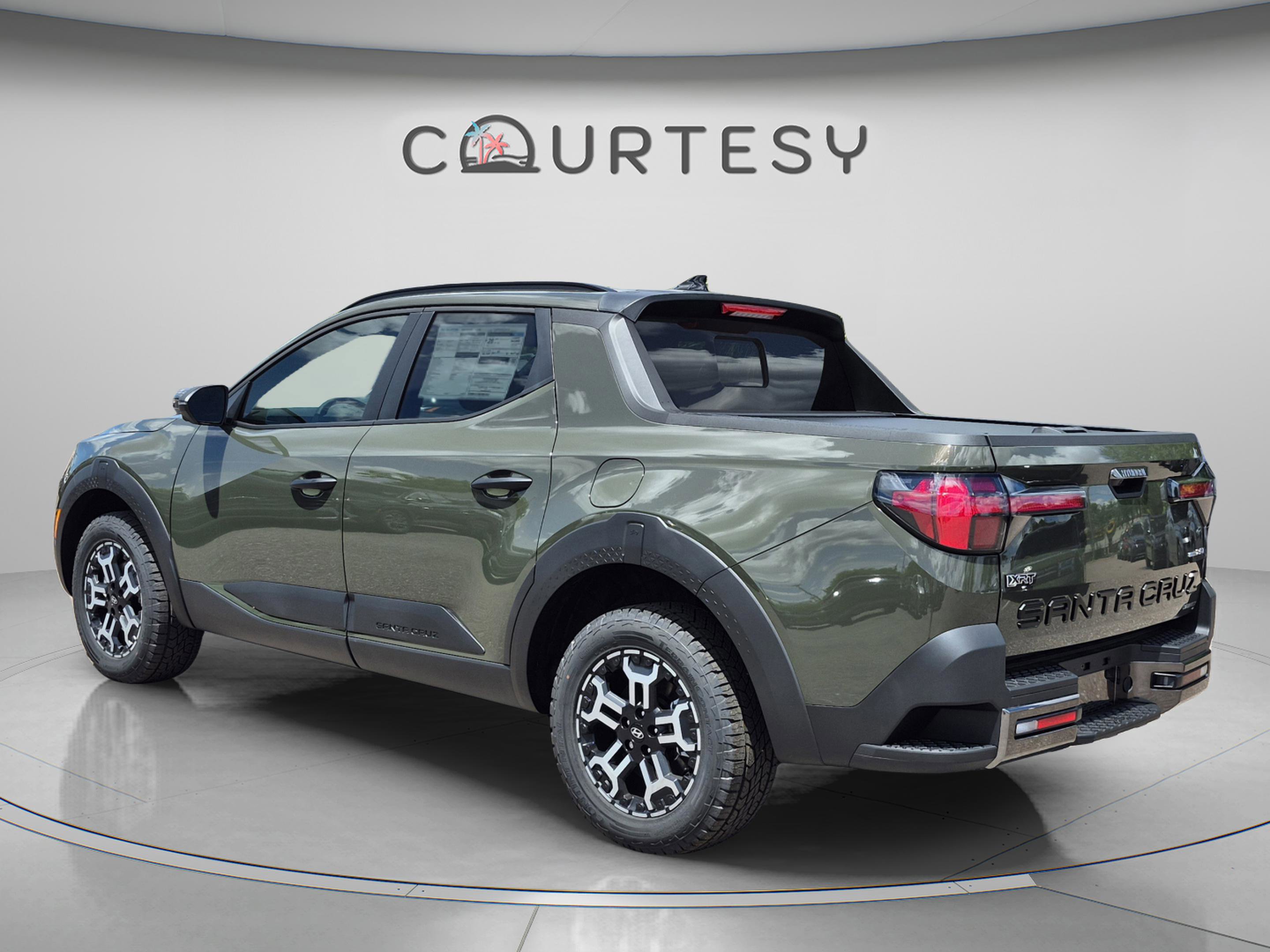 New 2026 Hyundai Santa Cruz XRT AWD/4WD image 3