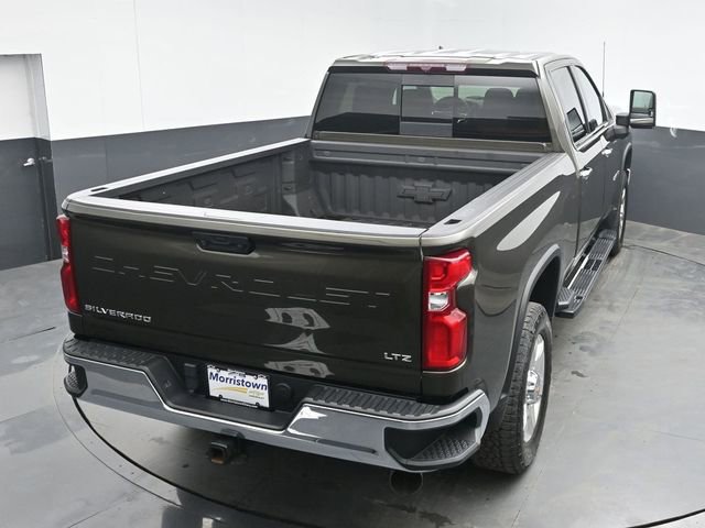 Used 2023 Chevrolet Silverado 2500 LTZ AWD/4WD image 39