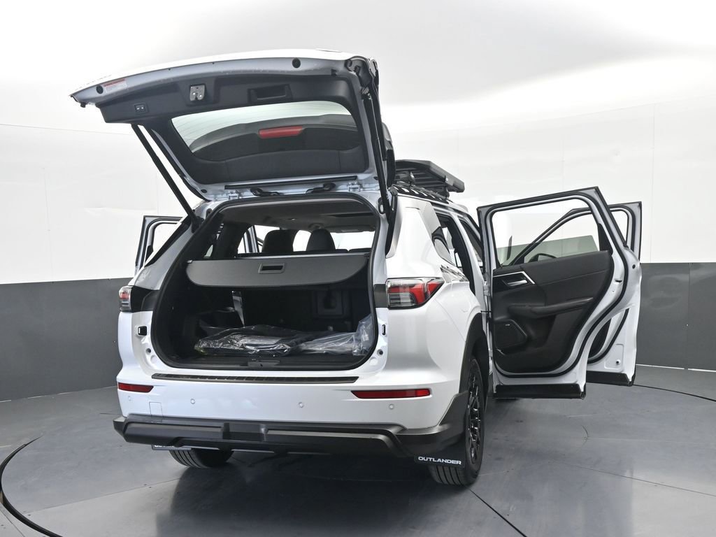 New 2026 Mitsubishi Outlander Trail Edition image 85