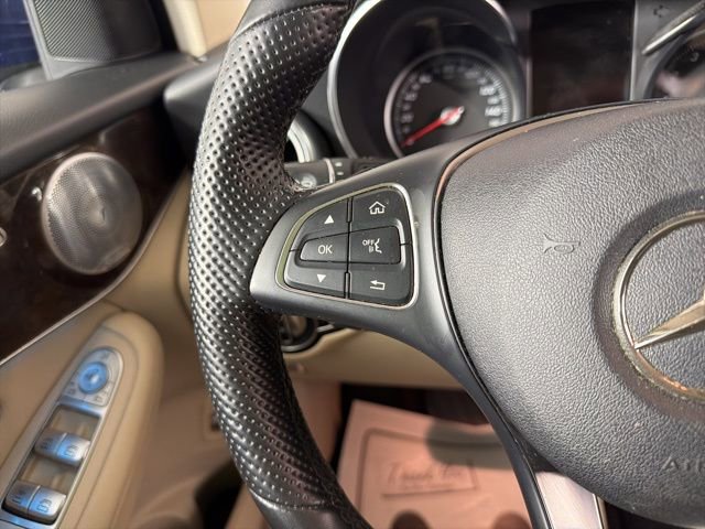 Used 2019 Mercedes-Benz GLC 300 4MATIC image 21