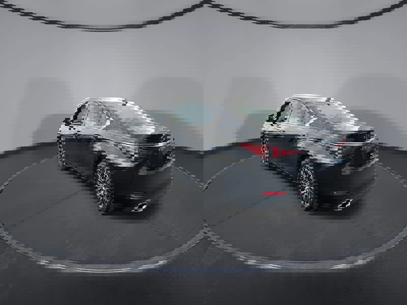 Used 2024 Lexus ES 350 w/ Premium Package image 6