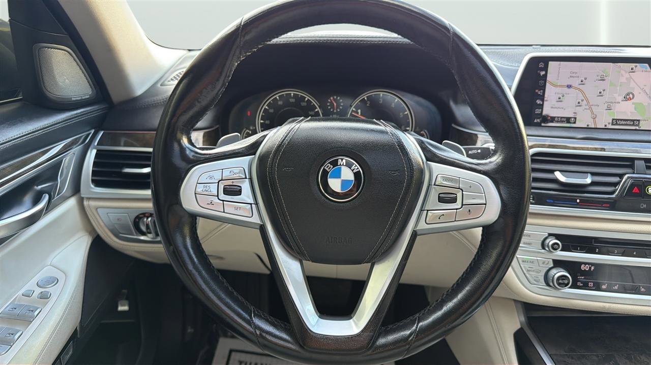 Used 2016 BMW 750i xDrive AWD/4WD image 28