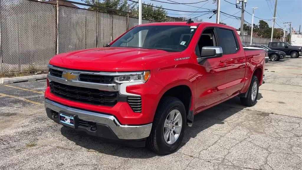 Used 2025 Chevrolet Silverado 1500 LT image 28