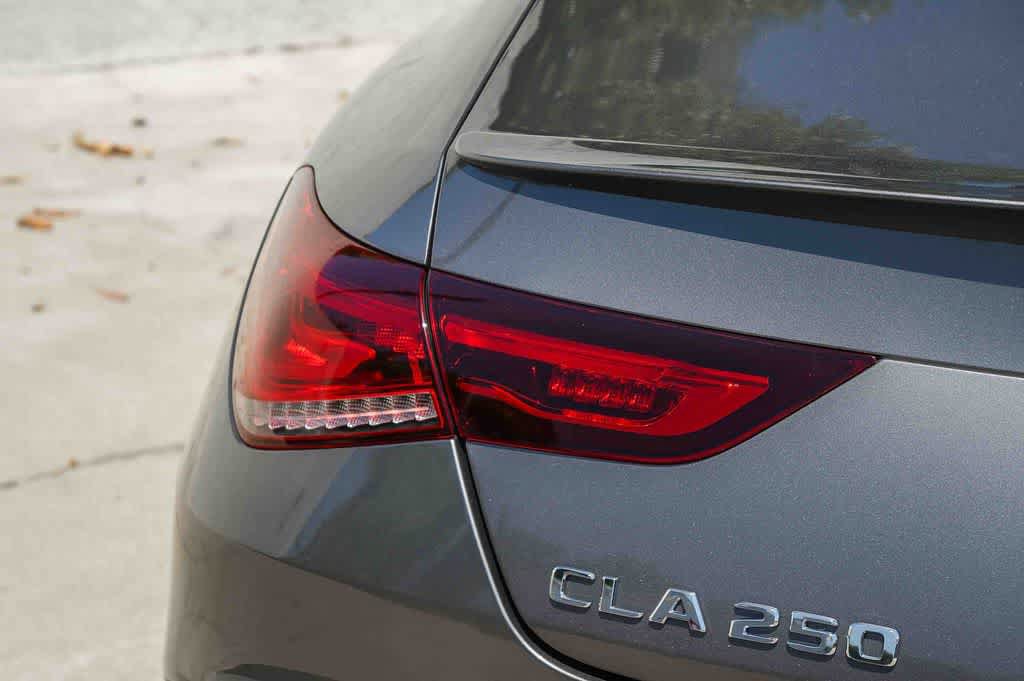 Used 2023 Mercedes-Benz CLA 250 image 7