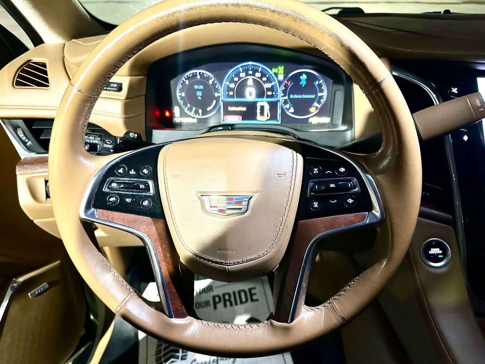 Used 2015 Cadillac Escalade Platinum image 38