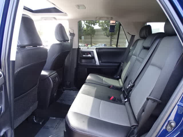Used 2021 Toyota 4Runner SR5 Premium w/ Moonroof Package RWD image 21