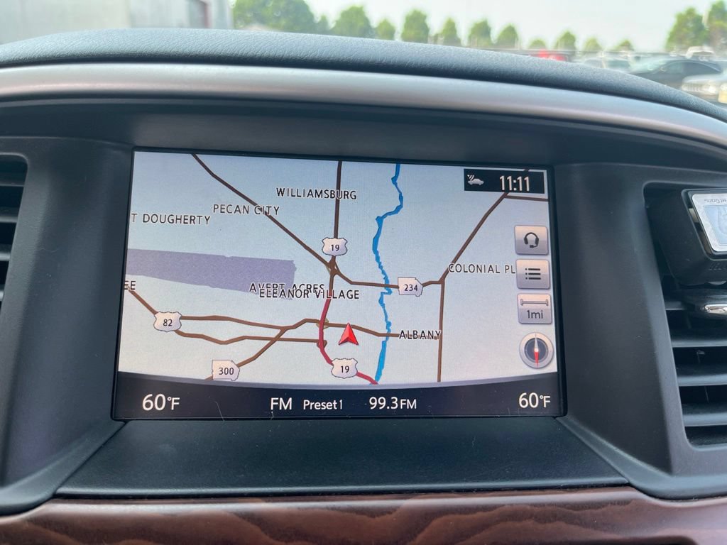 Used 2017 Nissan Pathfinder Platinum FWD image 26