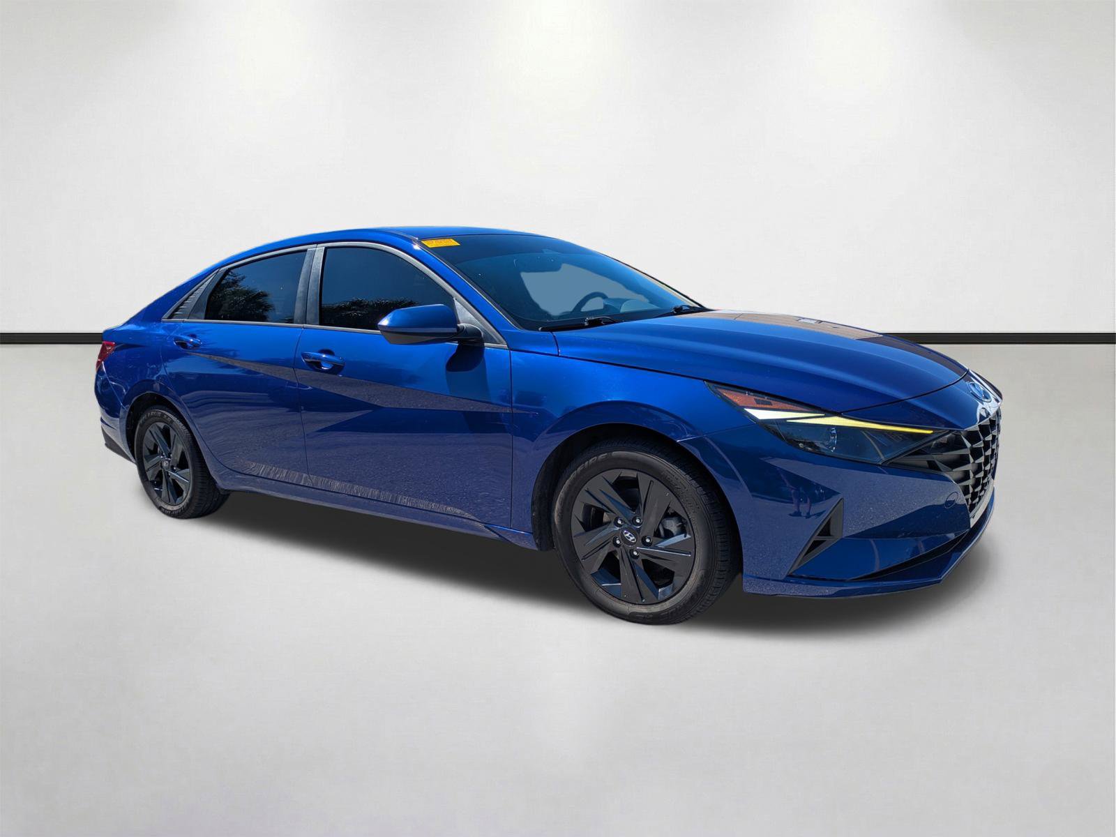 Used 2023 Hyundai Elantra SEL w/ Cargo Package
