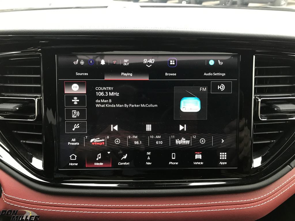 Certified 2023 Dodge Durango SRT image 23