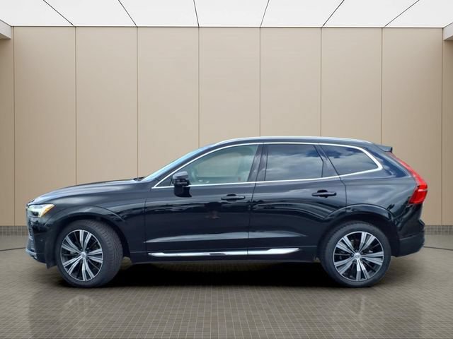 Used 2023 Volvo XC60 B5 Plus w/ Climate Package AWD/4WD image 14