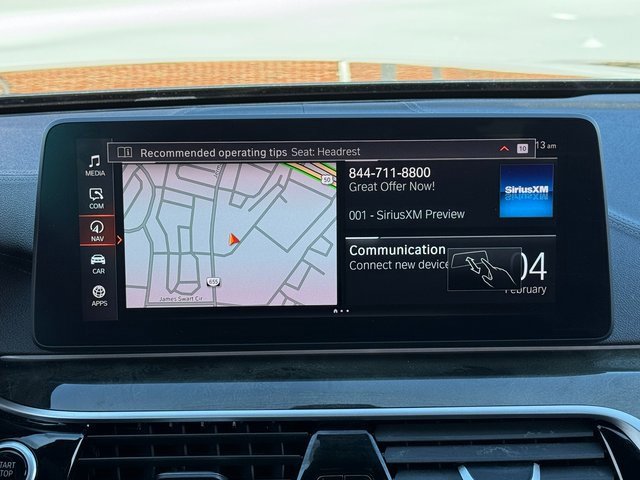 Used 2022 BMW 530i xDrive w/ Premium Package image 5