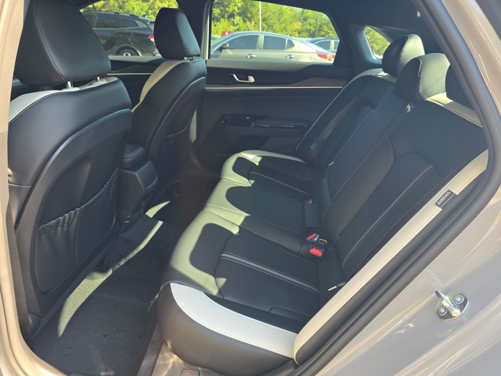 New 2027 Kia K5 GT-Line FWD image 4