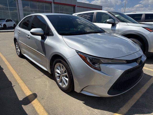 Certified 2021 Toyota Corolla LE w/ LE Convenience Package FWD image 9