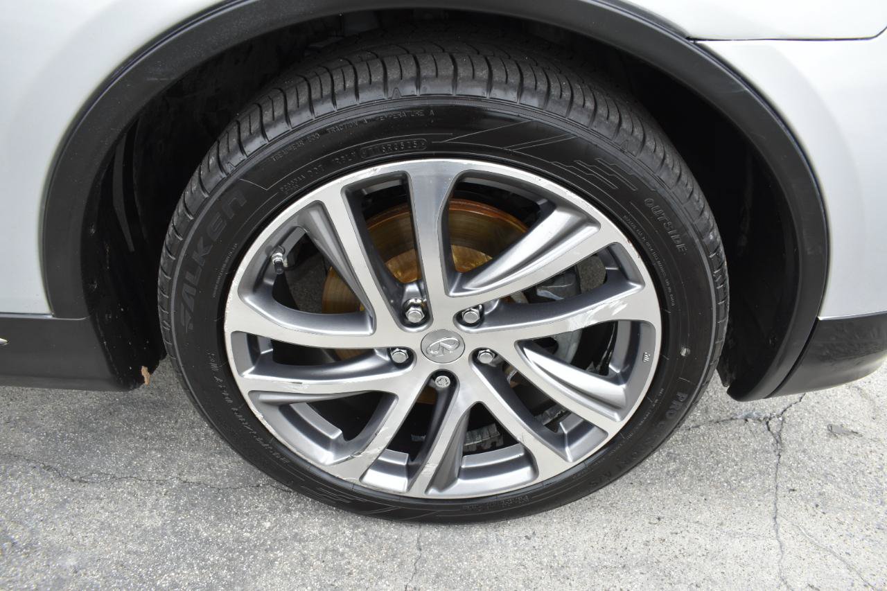 Used 2017 INFINITI QX50 2WD w/ Premium Plus Package image 36
