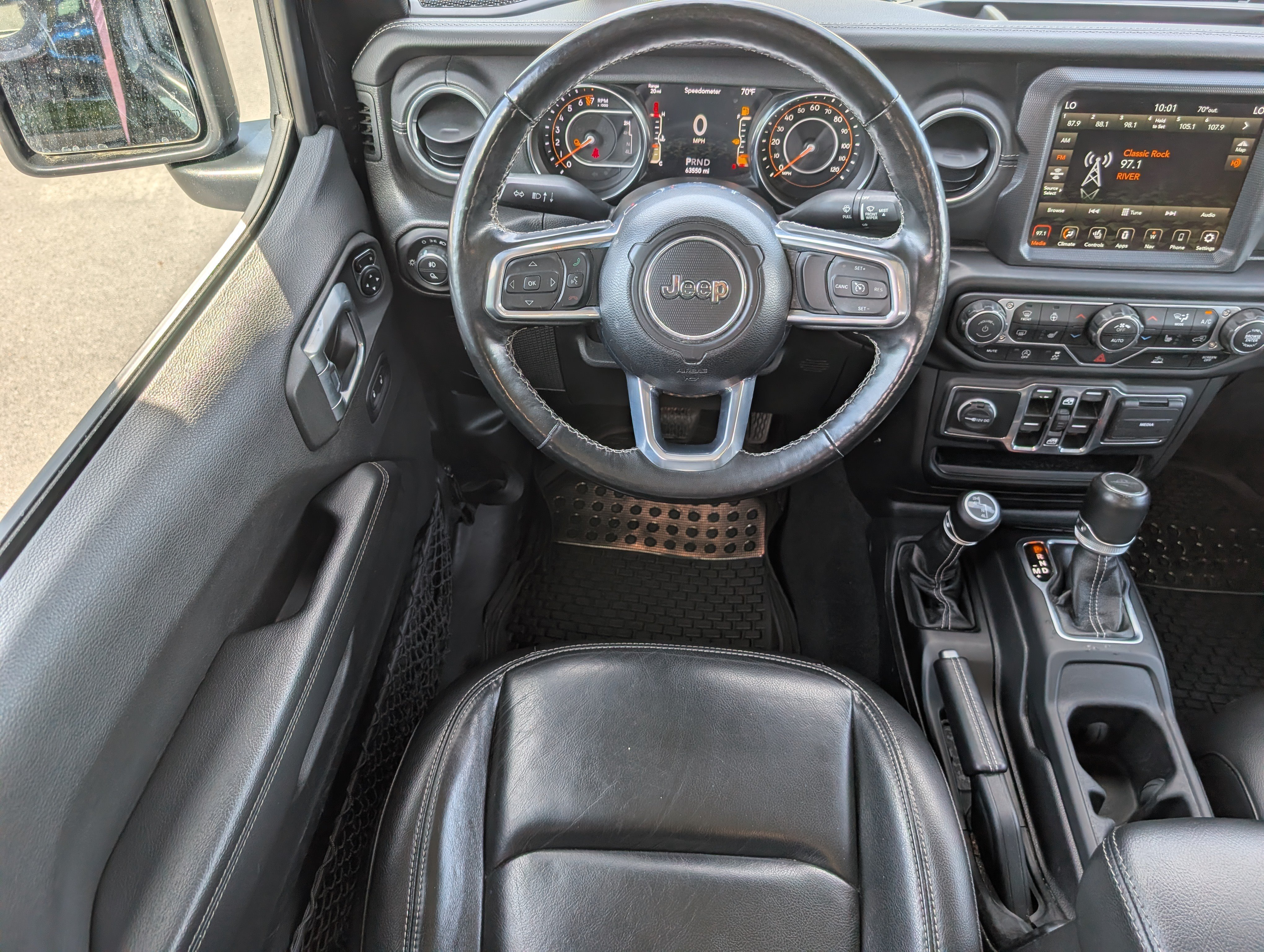 Used 2023 Jeep Gladiator Overland w/ Popular Equipment Package AWD/4WD image 10