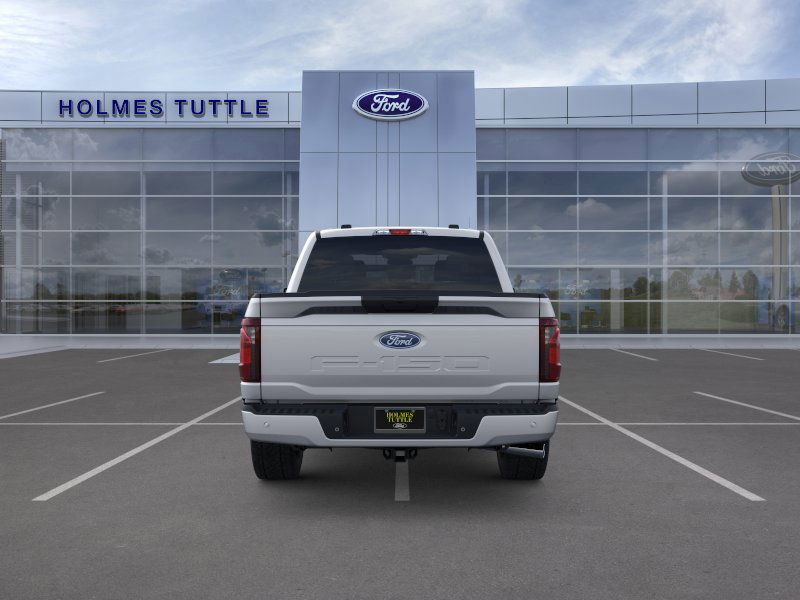New 2026 Ford F150 XLT w/ Equipment Group 301A Base image 5