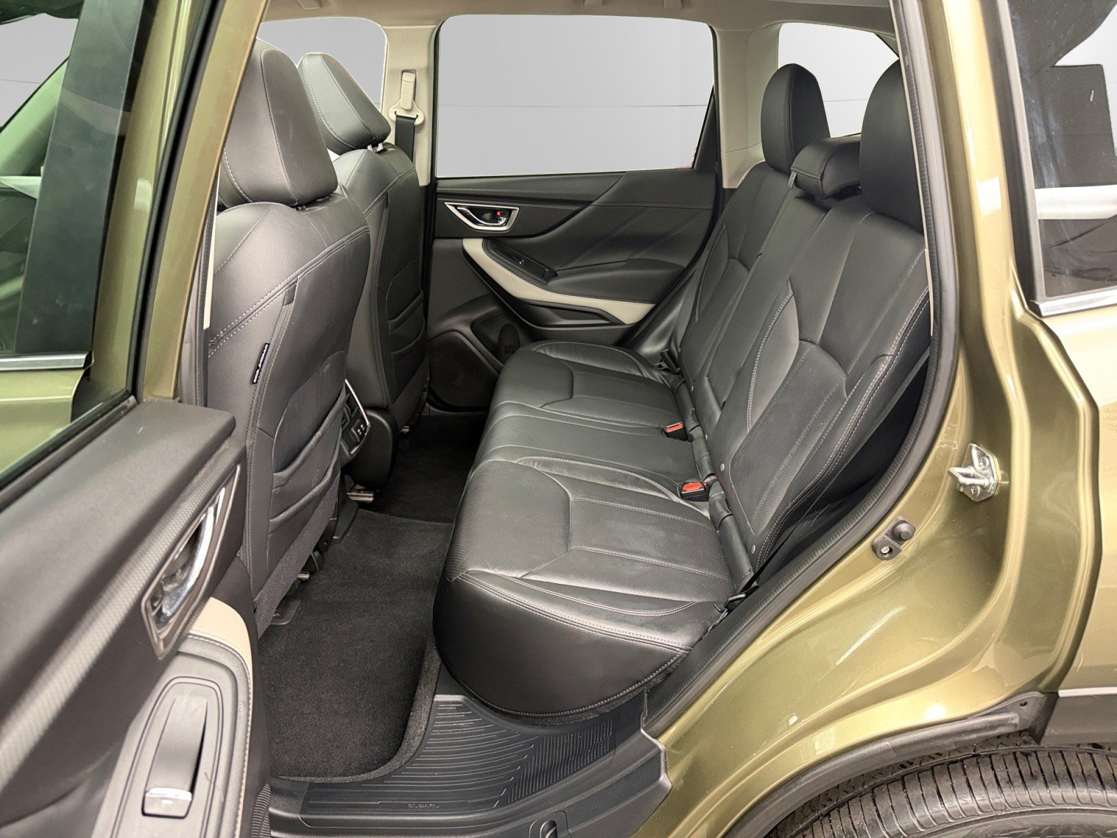 Certified 2023 Subaru Forester Limited AWD/4WD image 13