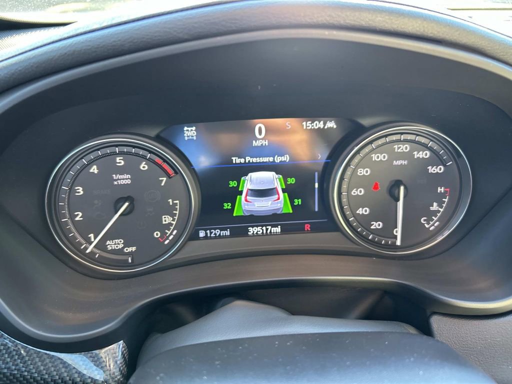 Used 2023 Cadillac XT4 Sport AWD/4WD image 40