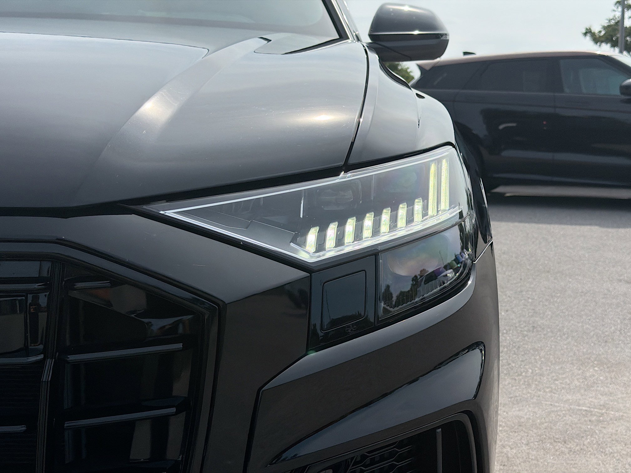 Used 2023 Audi Q8 Premium Plus AWD/4WD image 8
