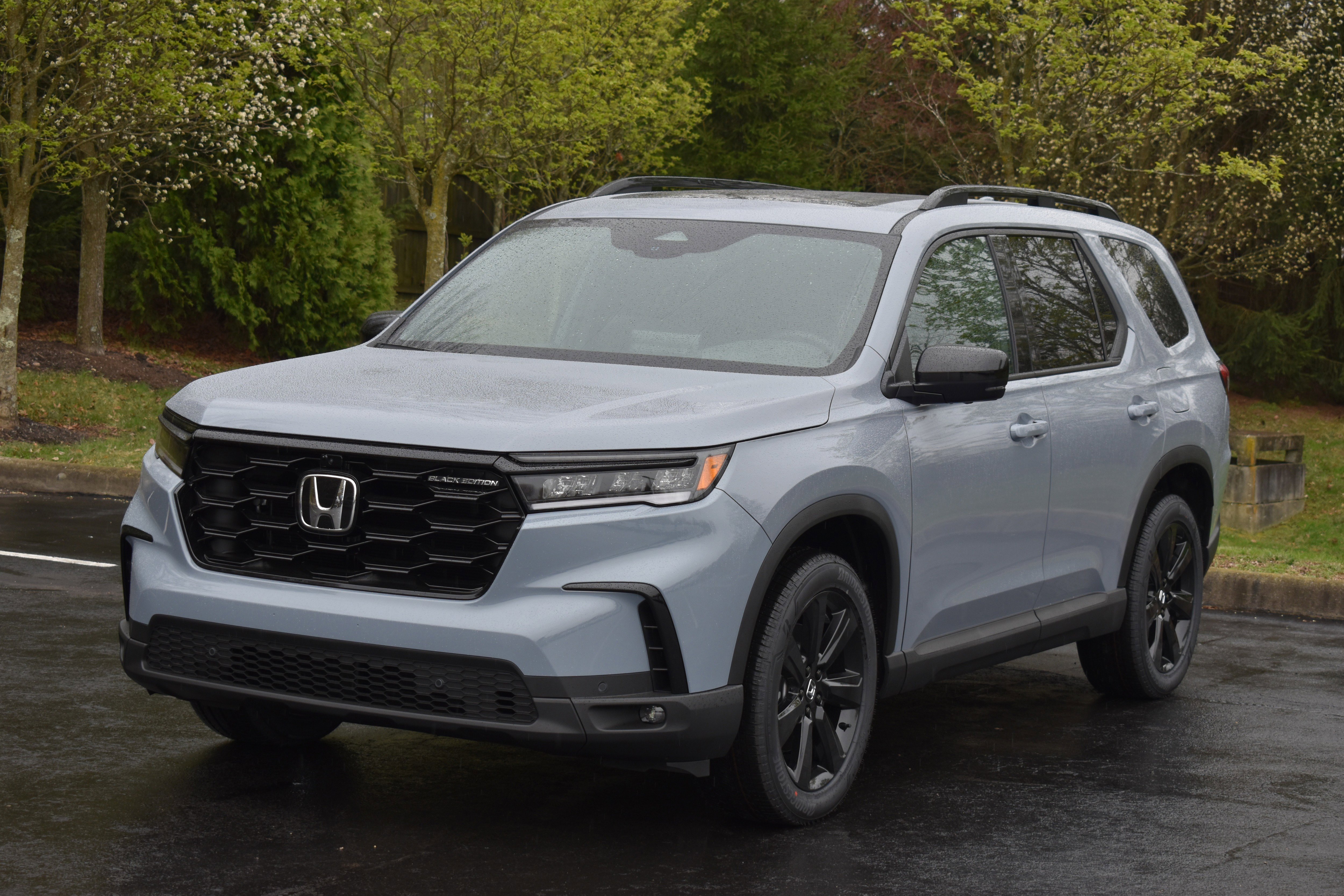 New 2025 Honda Pilot Black Edition image 14
