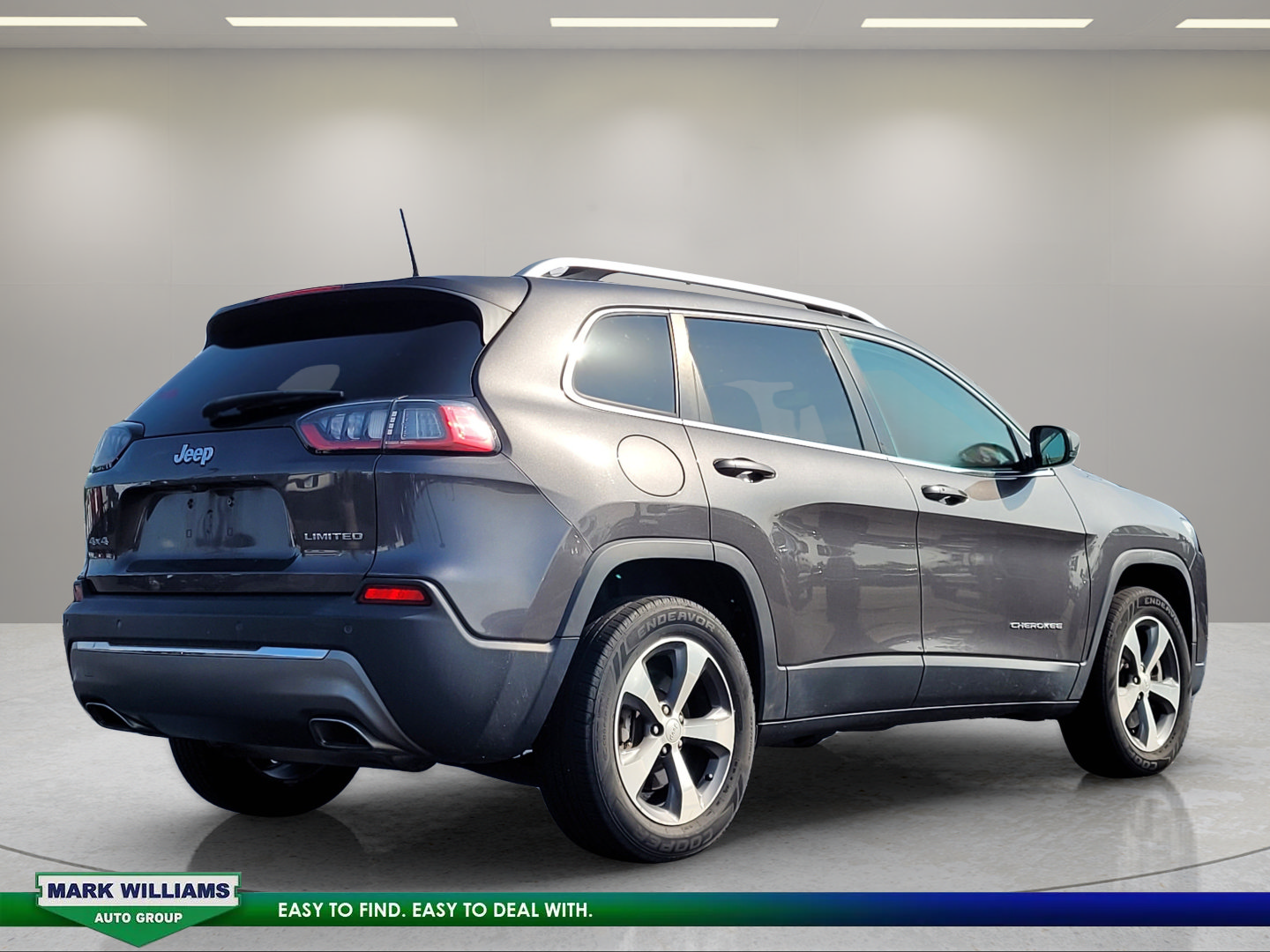 Used 2019 Jeep Cherokee Limited AWD/4WD image 4