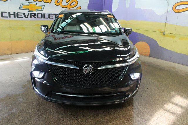 Used 2023 Buick Enclave Essence w/ Experience Buick Package image 7