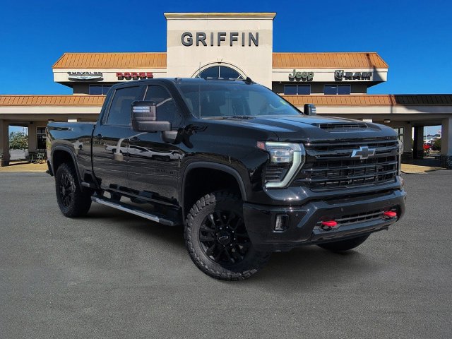 Used 2025 Chevrolet Silverado 2500 LTZ w/ LTZ Plus Package