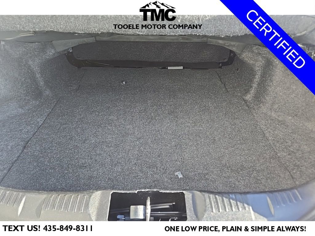 Used 2022 Ford Mustang Premium image 26