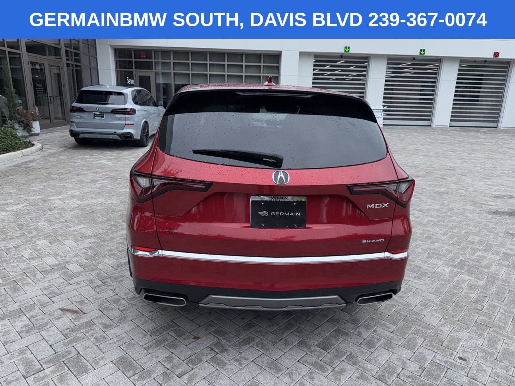 Used 2025 Acura MDX SH-AWD w/ Technology Package image 4