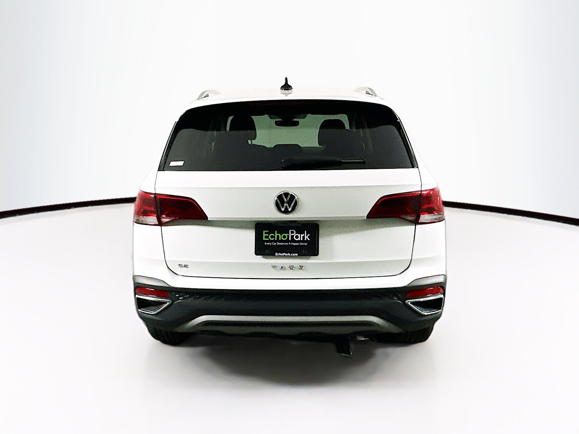 Used 2024 Volkswagen Taos SE image 7