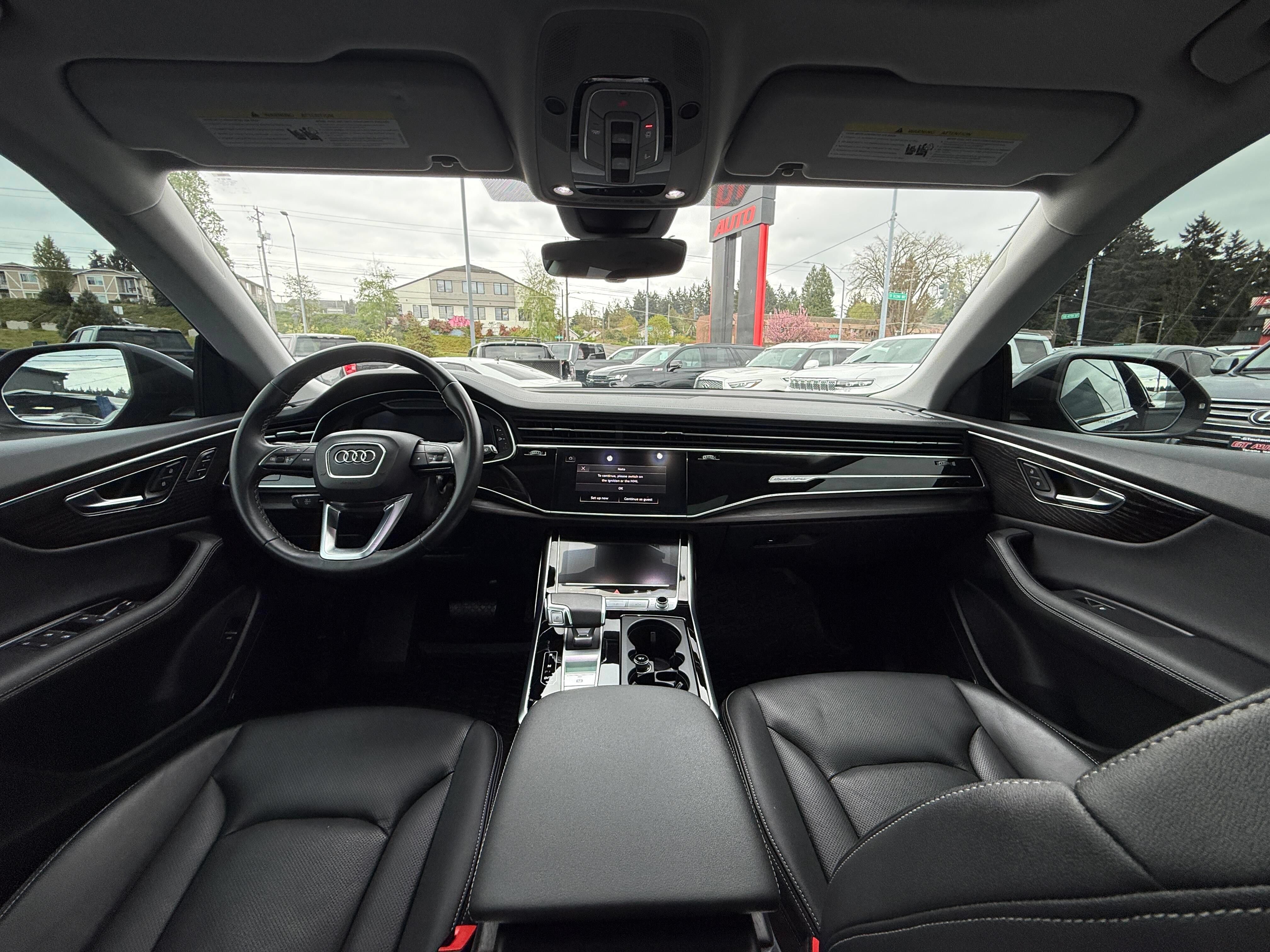 Used 2023 Audi Q8 Prestige AWD/4WD image 9