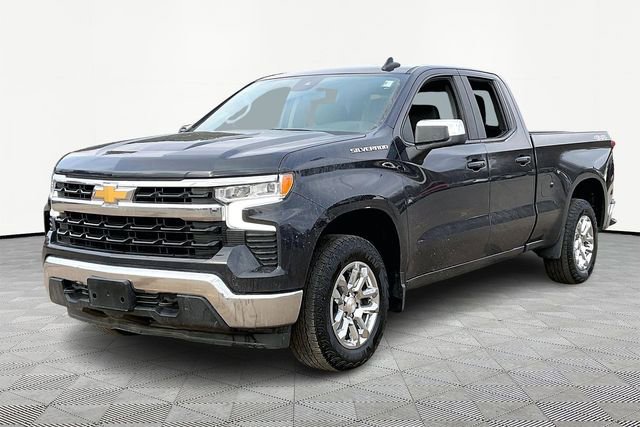 Used 2022 Chevrolet Silverado 1500 LT image 3