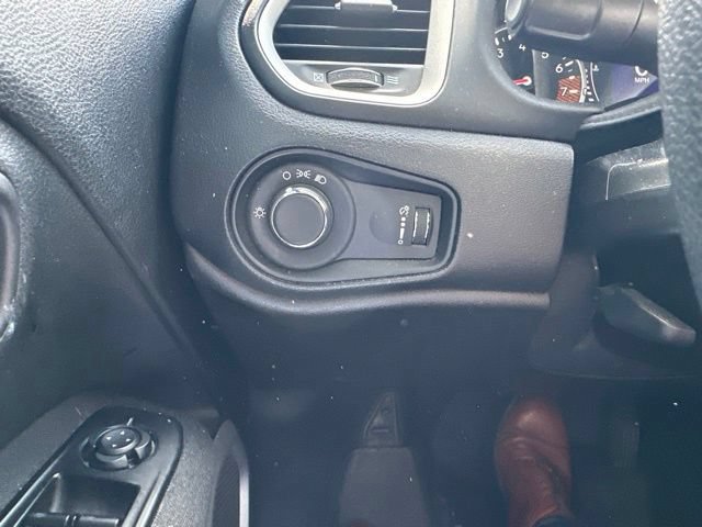 Used 2020 Jeep Renegade Sport FWD image 18