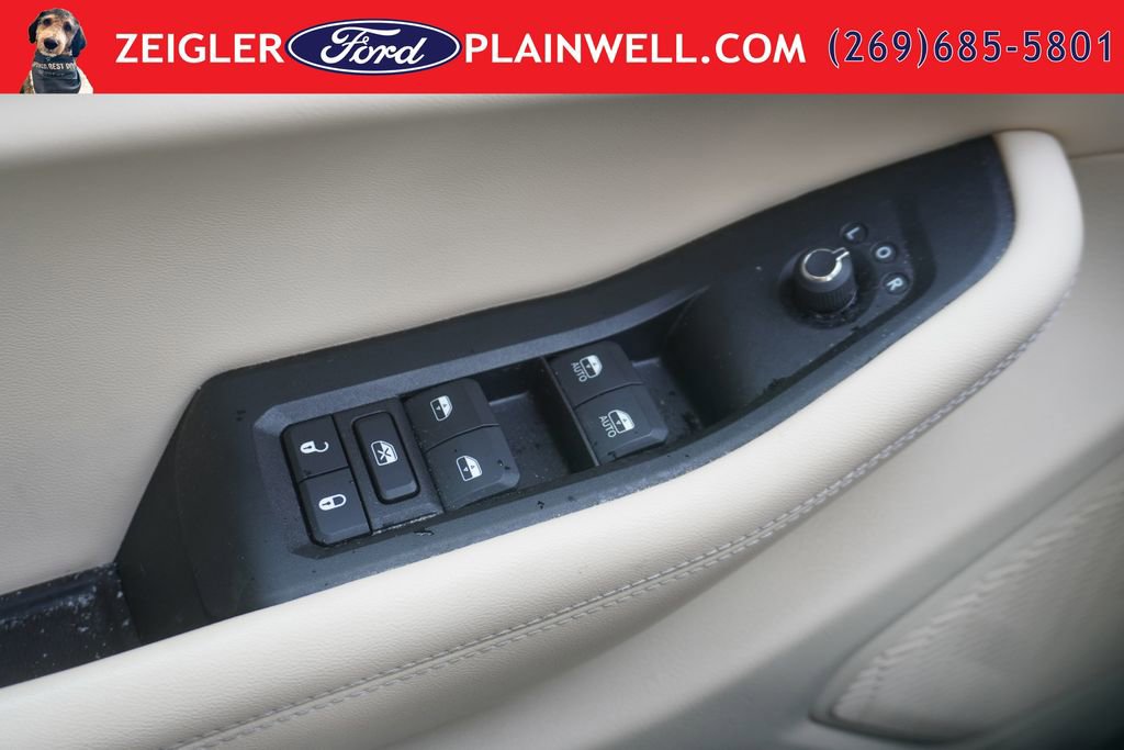 Used 2024 Jeep Grand Cherokee Limited AWD/4WD image 33