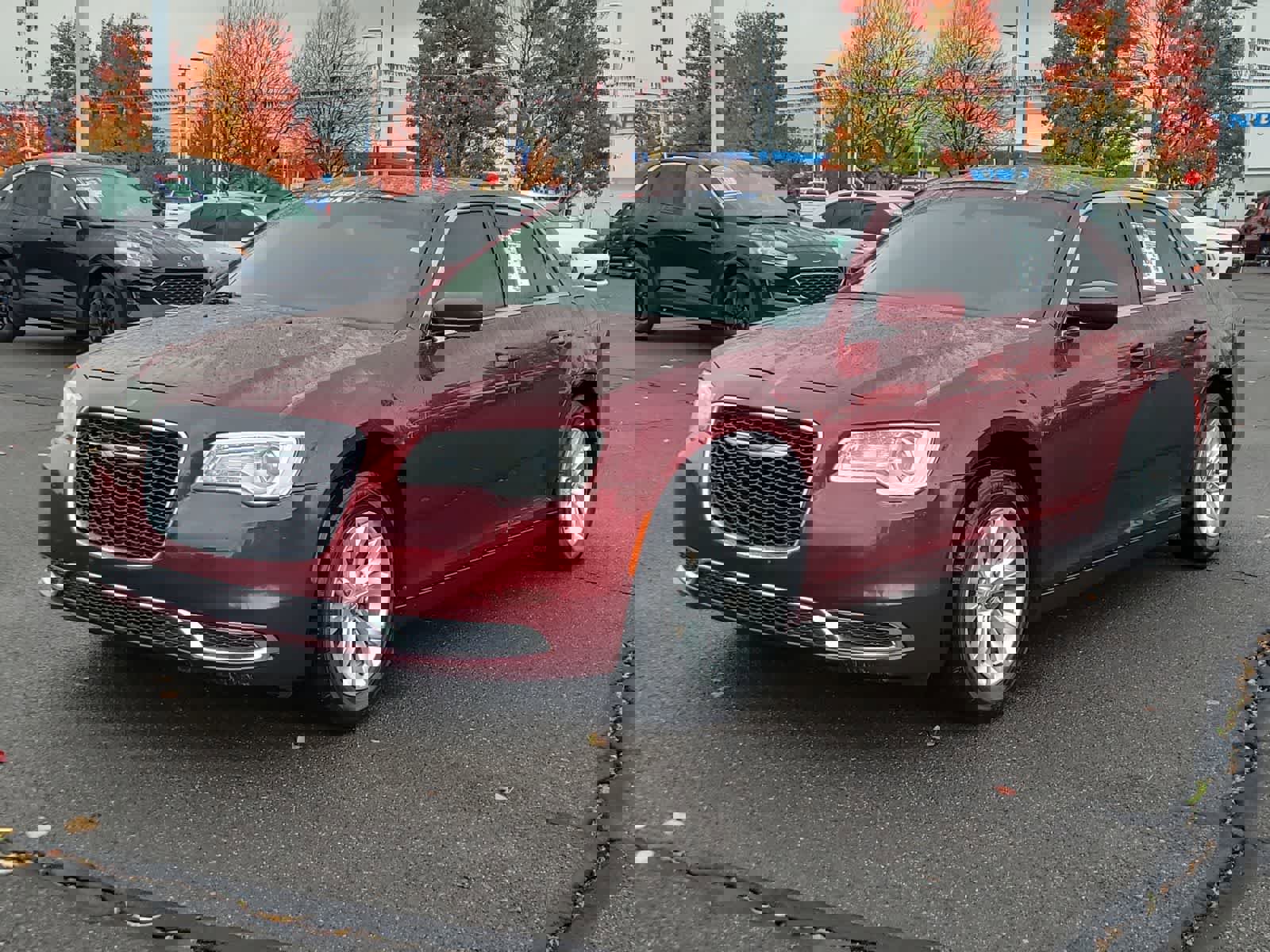 Used 2016 Chrysler 300 Limited image 1