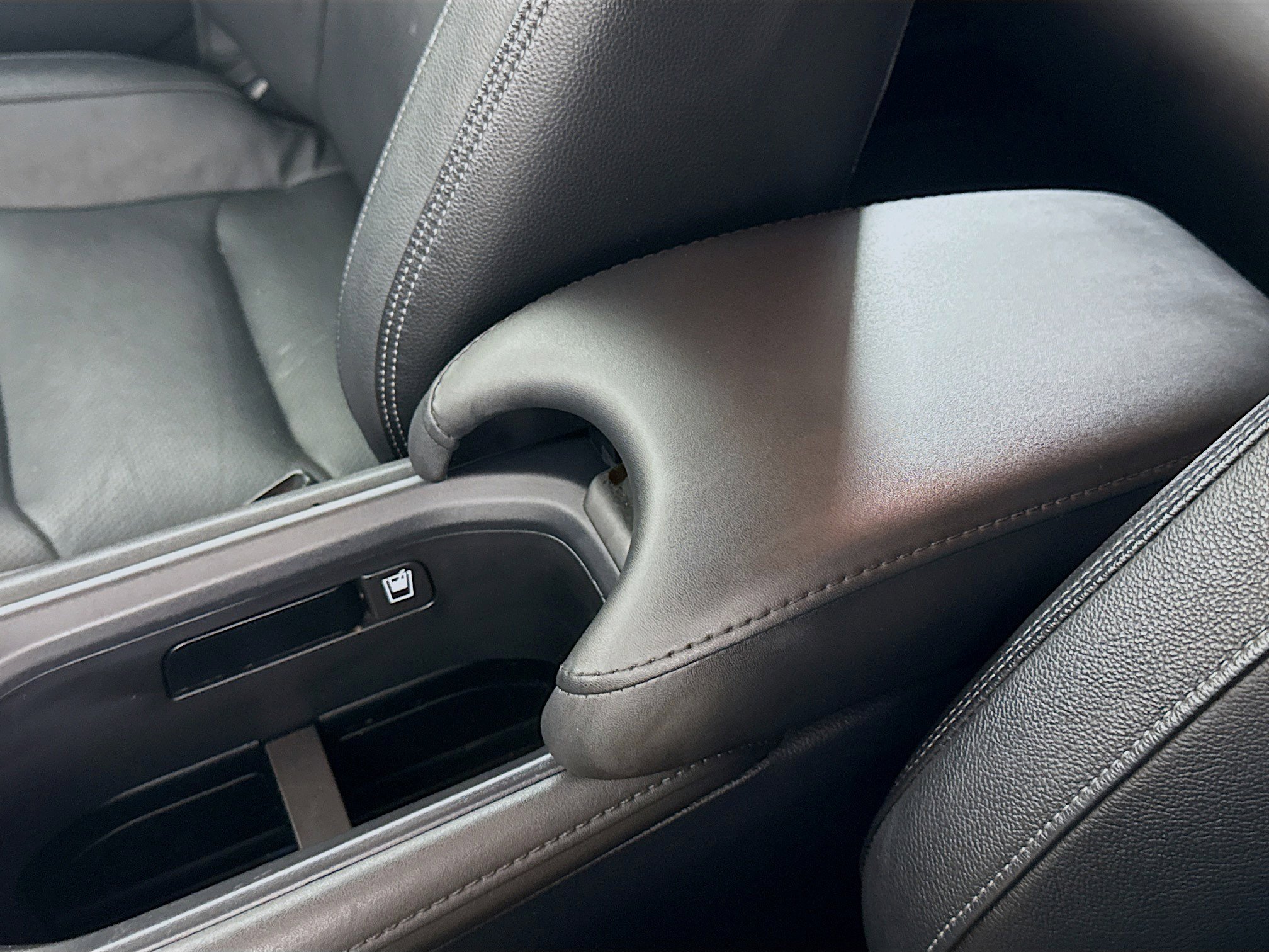 Used 2019 Honda HR-V Touring image 18