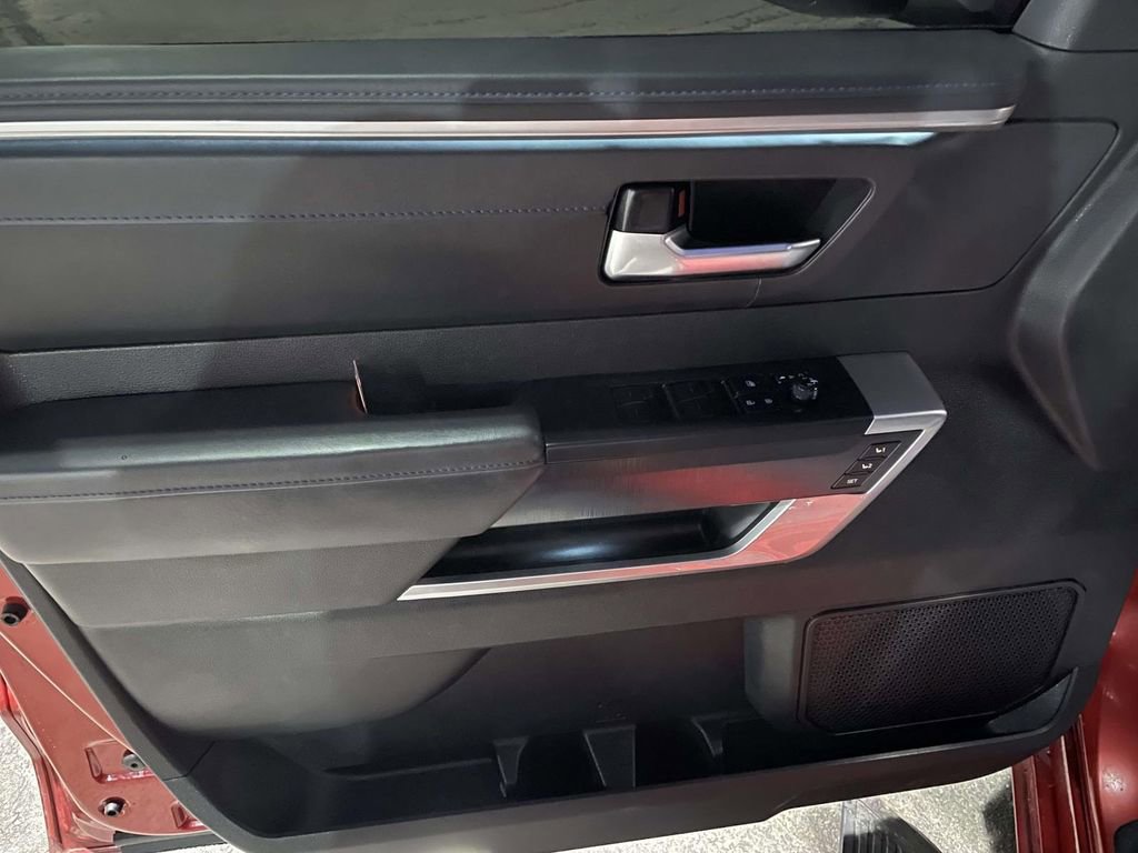 Used 2025 Toyota Tundra Platinum image 26