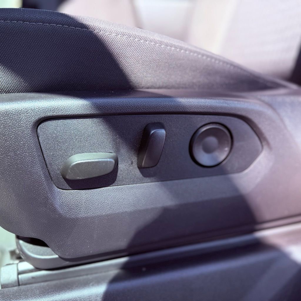 Used 2025 Chevrolet Silverado 3500 LT w/ Safety Package image 24