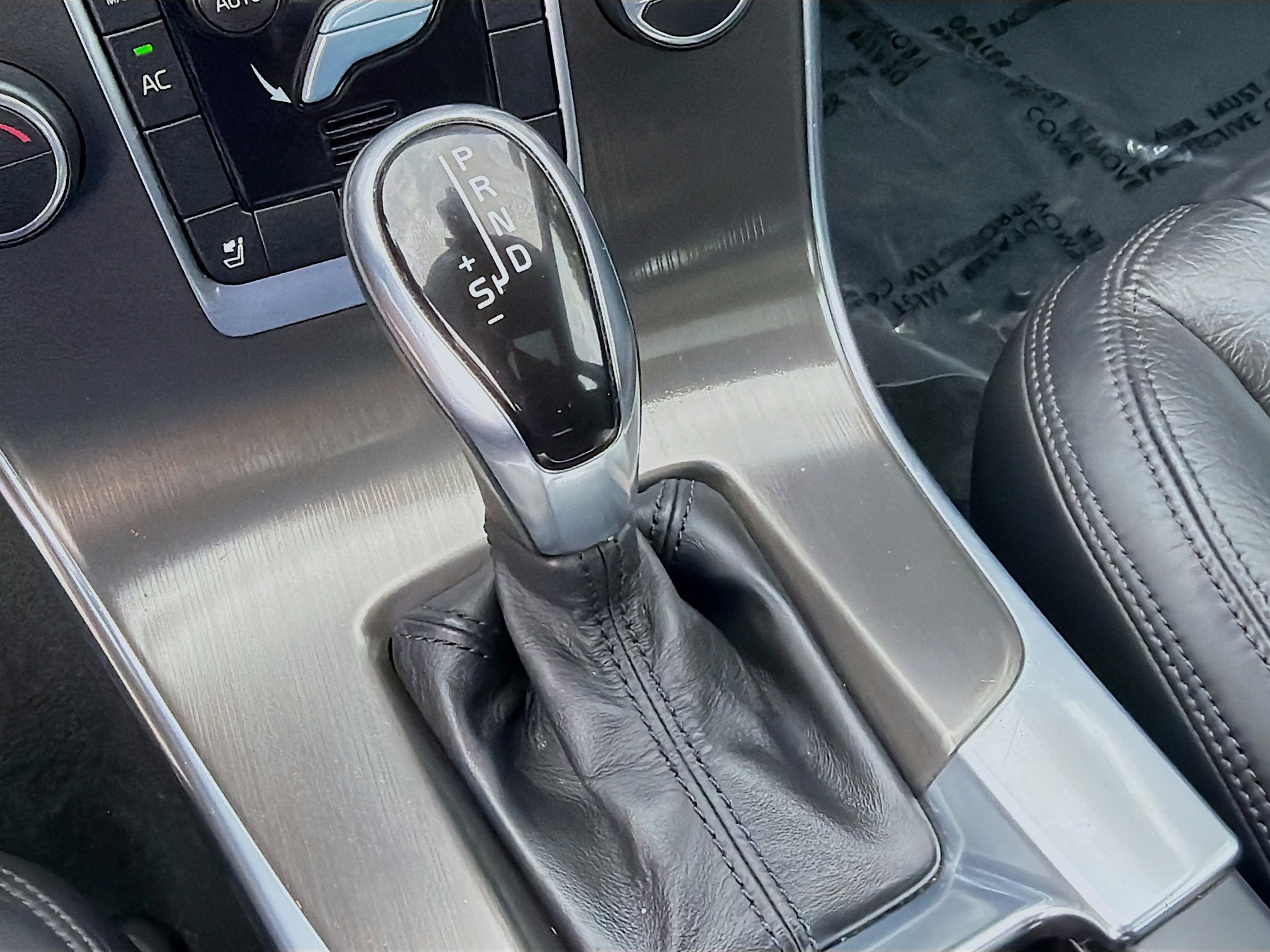 Used 2014 Volvo S60 T5 image 15