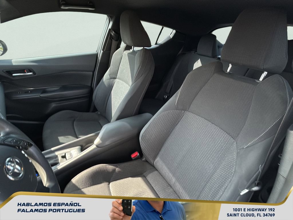 Used 2019 Toyota C-HR LE image 24