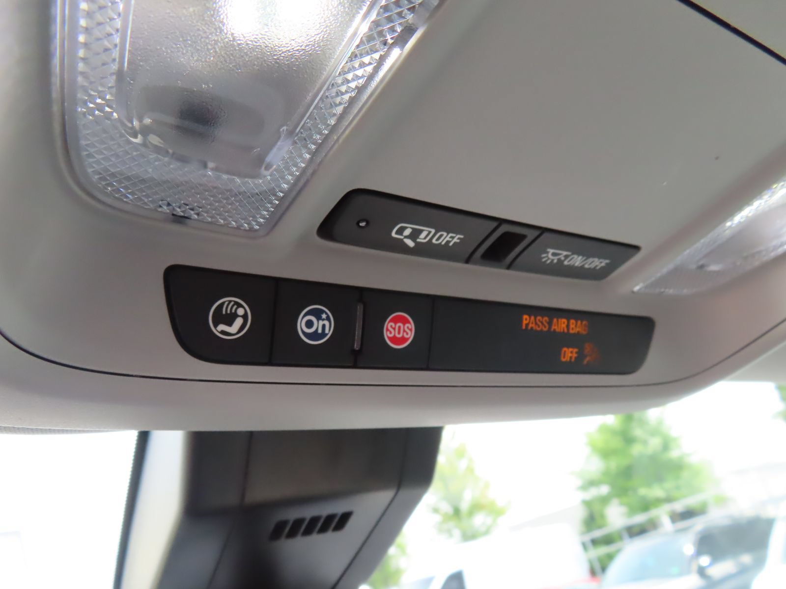 Used 2023 Chevrolet Equinox LS FWD image 34