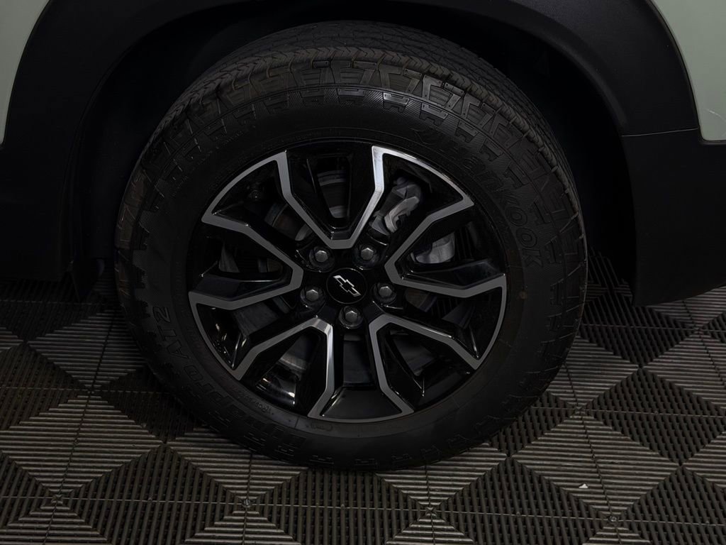 Used 2024 Chevrolet TrailBlazer ACTIV w/ Convenience Package FWD image 14