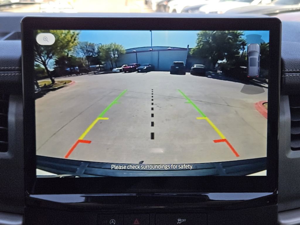 Used 2024 Ford Expedition XLT image 23