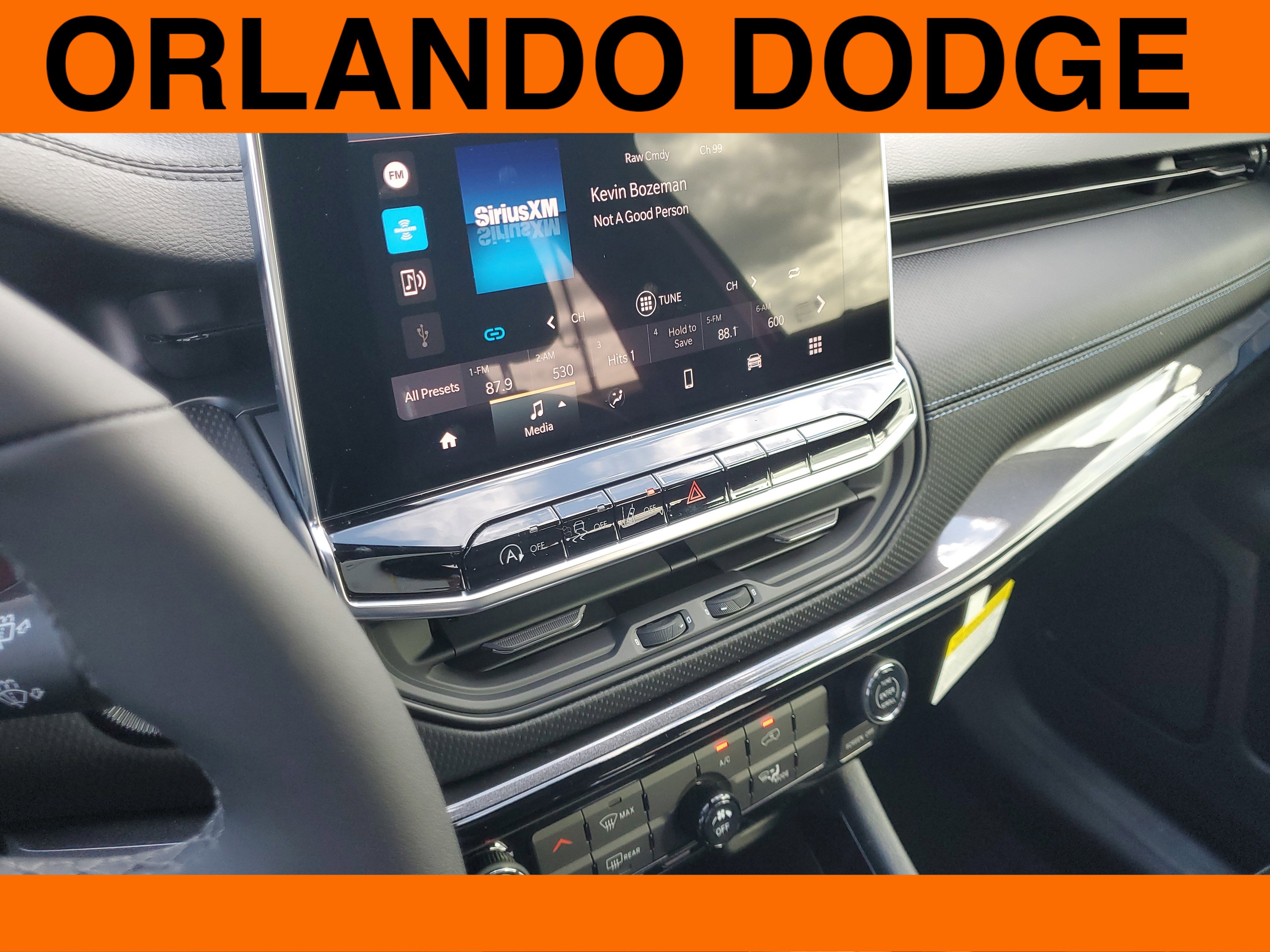 New 2026 Jeep Compass Latitude image 18